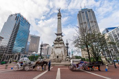 Asker ve denizcilerin Anıtı Şehir Indianapolis Indiana