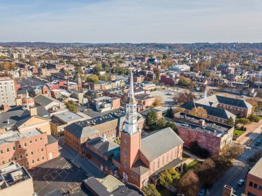 Şehir merkezinde York, Pennsylvania Historic District Royal Square yanında hava