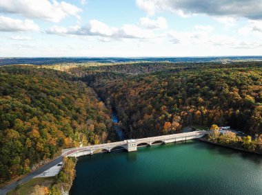 Yakışıklı Reservoir baraj Hampstead, Maryland düşme sırasında hava