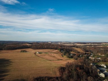 Yeni Özgürlük, Pennsylvania County'de kırsal Güney York üzerinde güzel bulutlar