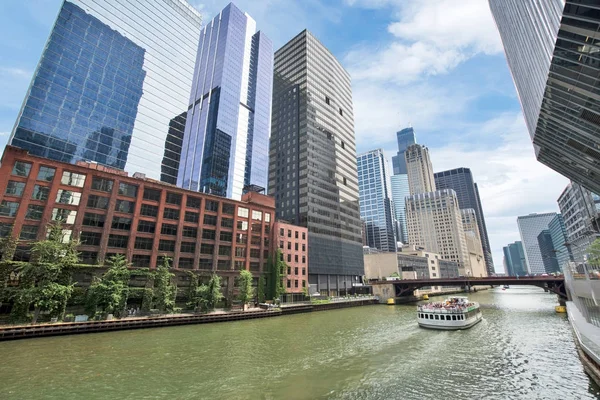 Northern Riverwalk Северном Ответвлении Реки Чикаго Чикаго Штат Иллинойс — стоковое фото