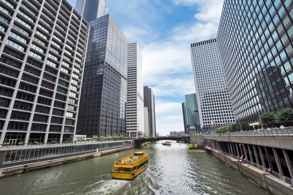 Northern Riverwalk Северном Ответвлении Реки Чикаго Чикаго Штат Иллинойс — стоковое фото