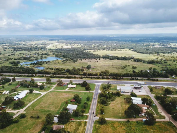 Luftaufnahme Der Kleinen Ländlichen Stadt Sommerville Texas Als Nächstes Zwischen Stockfoto