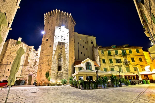 Meydanı ve Split Kulesi — Stok fotoğraf