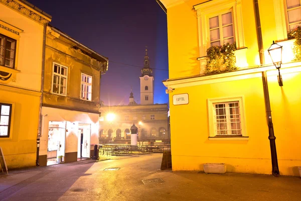 Dolac square in Zagreb advent evening view — Stock Photo, Image