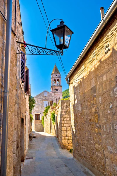 Old narrow stone street of Vis view — Stock Photo, Image