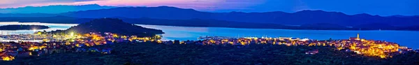 Betina y Murter Island panorama de la noche —  Fotos de Stock