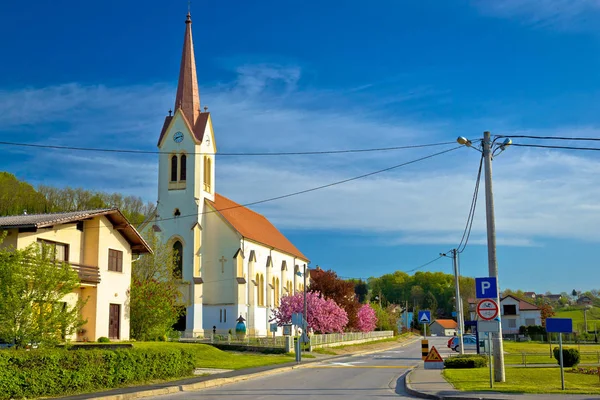 Luka village in der nähe von zapresic view — Stockfoto