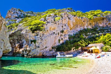 İnanılmaz Stinva beach Vis Adası