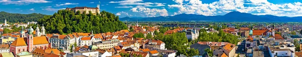 Staden Ljubljana panoramautsikt — Stockfoto