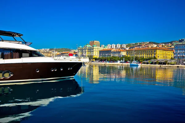 Město Rijeka jachting nábřeží pohled, — Stock fotografie