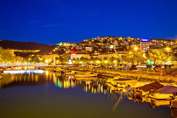 Delta de la rivière Rjecina à Rijeka vue du soir — Photo