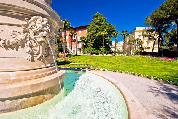 Zobacz park i fontanna Opatija — Zdjęcie stockowe