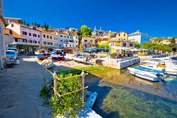 Idyllic mediterranean waterfront in Volosko village — Stock Photo, Image