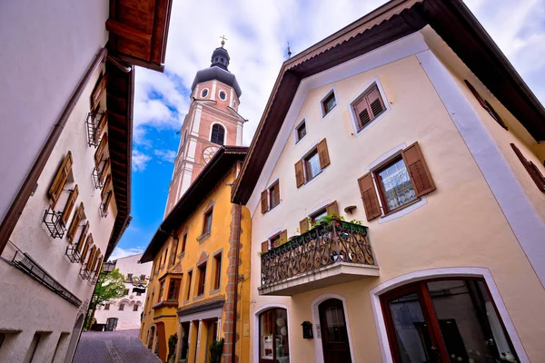 Cidade de Kastelruth vista de rua — Fotografia de Stock