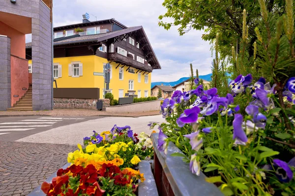 Town of Kastelruth street view — Stock Photo, Image