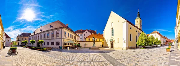 Varaždin Barok şehir kare panoramik görünüm — Stok fotoğraf