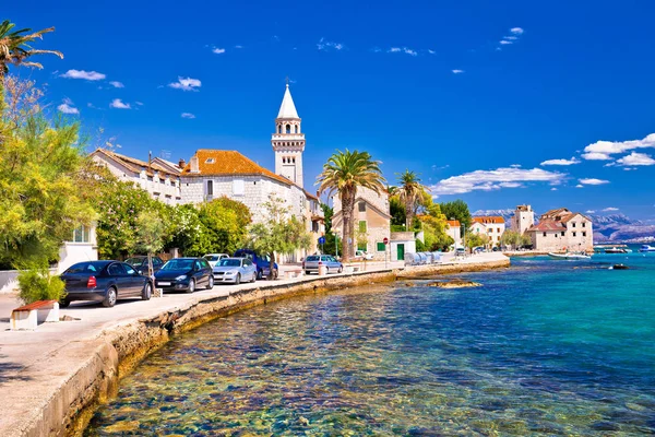 Hitos de Kastel Stafilic y vistas al mar turquesa — Foto de Stock