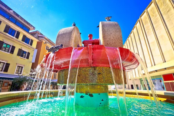 Rijeka vierkante en uitzicht op fontein — Stockfoto