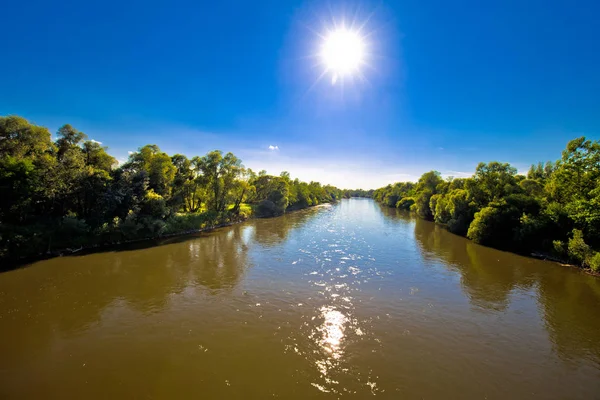 Paisaje del río Mura y vista del flujo —  Fotos de Stock
