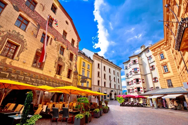 Innsbruck görünümünün Historic sokak — Stok fotoğraf