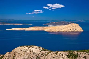 Velebit kanal Hırvatistan Goli Otok Adası