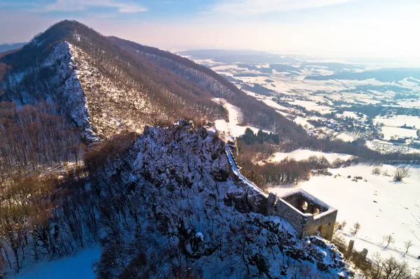 Kalnik Berg Winter Luftaufnahme — Stockfoto