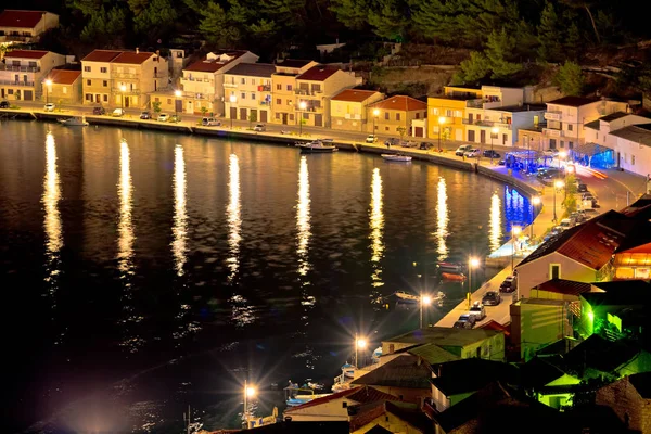 Novigrad Dalmatinski waterfront wieczorem widok z lotu ptaka — Zdjęcie stockowe