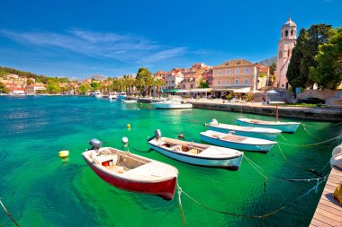 Cavtat görünümünün turkuaz waterfront