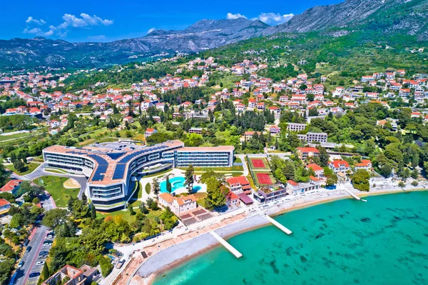 Frente al mar de la región de Dubrovnik en Mlini y Srebreno vista aérea — Foto de Stock