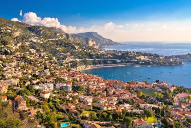 Villefranche sur Mer ve Cap Ferrat Fransız Rivierası kıyı şeridinde 
