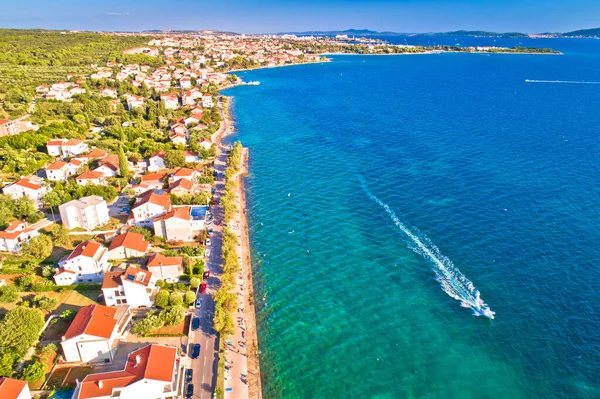 Zadar. Aldeia da praia de Diklo e costa no arquipélago de Zadar — Fotografia de Stock