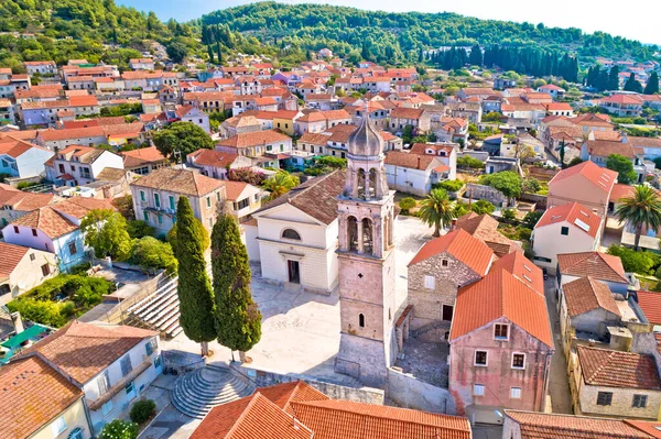 Korcula Island Town Vela Luka Church Tower Rooftops Aerial View — Stock Photo, Image