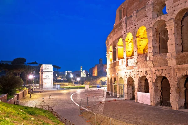 Řím Koloseum Říma Arch Constantine Malebný Večerní Pohled Bez Lidí — Stock fotografie