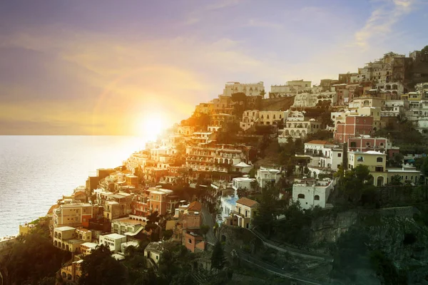 Bella panoramica della città di positano linea costiera mediterranea sud — Foto Stock