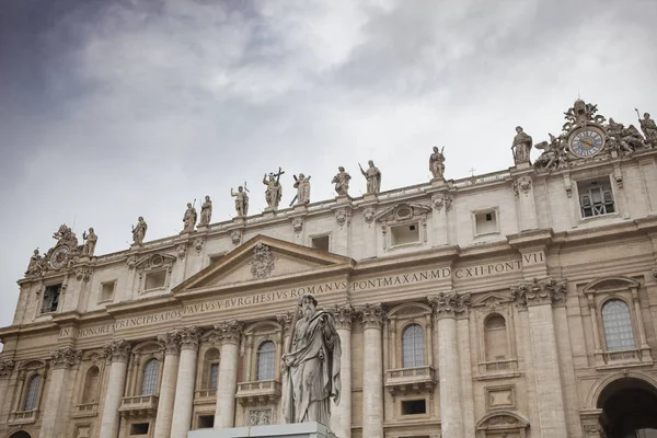 Exterior de São Pedro Basílica roma itália importante viajar lan — Fotografia de Stock