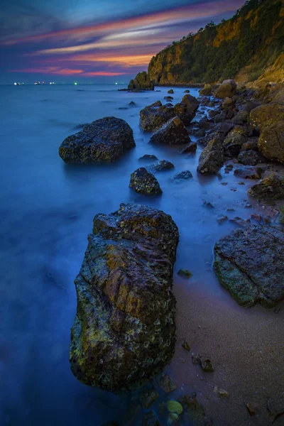 Deniz scape günbatımı gökyüzü laem chabang sahil chonburi Tayland Doğu yönü — Stok fotoğraf