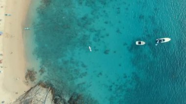 Phuket Adası 'nın hava manzarası ve Tayland' ın güneyindeki deniz adamı.