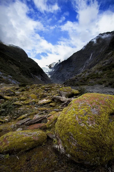 弗朗茨 · 约瑟夫冰川最受欢迎的旅游目的地在新泽 — 图库照片