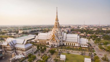 wat laung phor sothorn en önemli bunları yüksek açılı görünüş