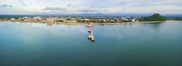 Prachuap khiri khan il ve liman liman sou havadan görünümü — Stok fotoğraf