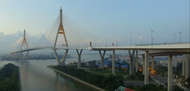Aerial view of bhumibol bridge bangkok thailand — Stock Video