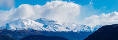 snowcaped dağ gölü wanaka southland Yeni Zelanda