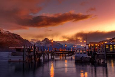 güzel günbatımı gökyüzü göl wakatipu Güney bağlantı noktasının inmek yeni müzik