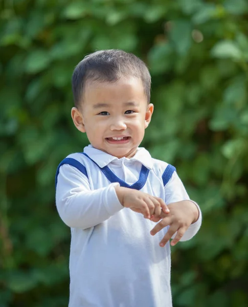 Asian adorable children toothy smiling face happiness emotion ,o — Stock Photo, Image