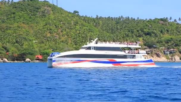 Kohtao Thailand Marzo7 2018 Motoscafo Catamarano Che Corre Sopra Mare — Video Stock