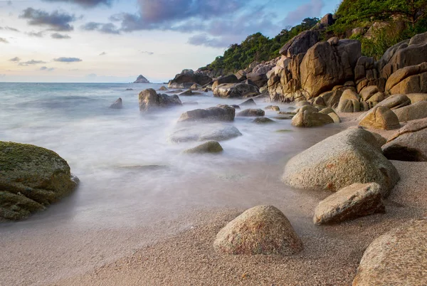 Paisaje marino de la isla koh tao destino viajero más popular i — Foto de Stock