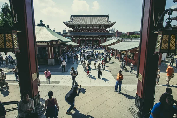 12,2015 년 9 월 일본 도쿄: 센 소지에 관광객의 다 수 — 스톡 사진