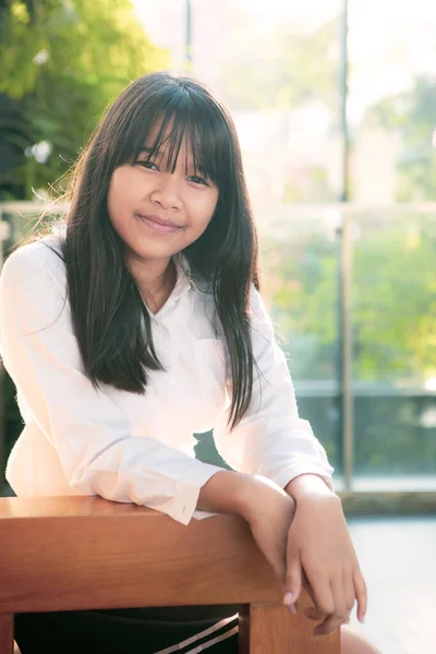 Portrait Smiling Face Asian Teenager Relaxing Outdoor — Stock Photo, Image