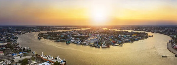 Flygfoto Över Mahachai Tha Chalom Town Samuth Sakorn Utanför Bangkok — Stockfoto